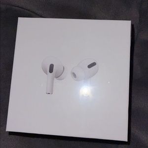 AirPods Pro’s